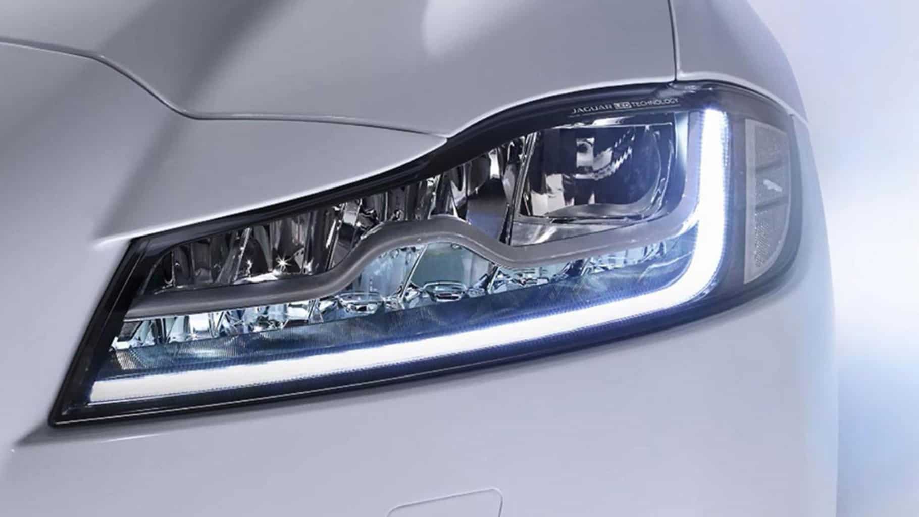 Automatic Headlamps and Intelligent High Beam Assist